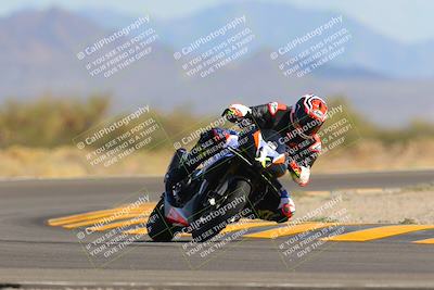 media/Oct-09-2022-SoCal Trackdays (Sun) [[95640aeeb6]]/Turn 15 (150pm)/